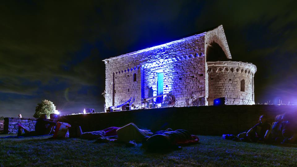 Preparation before midnight concert Summer Solstice 2015 - Bergolo, Alta Langa (Italy) -Picture by Fulvio Silvestri -